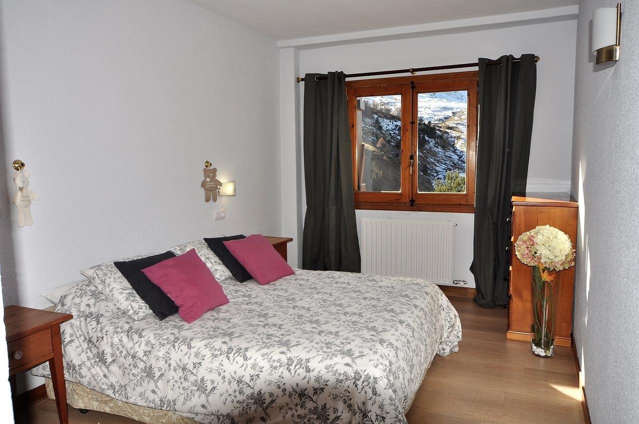 פורמיגל Apartamentos Tirol מראה חיצוני תמונה